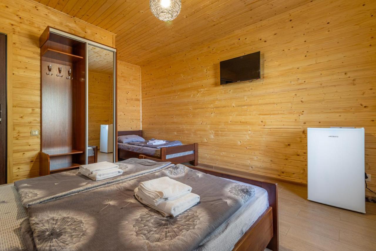 Praha Hotell Solotvyno Exteriör bild