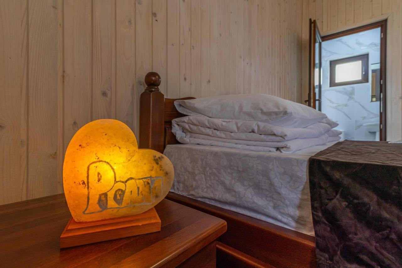 Praha Hotell Solotvyno Exteriör bild
